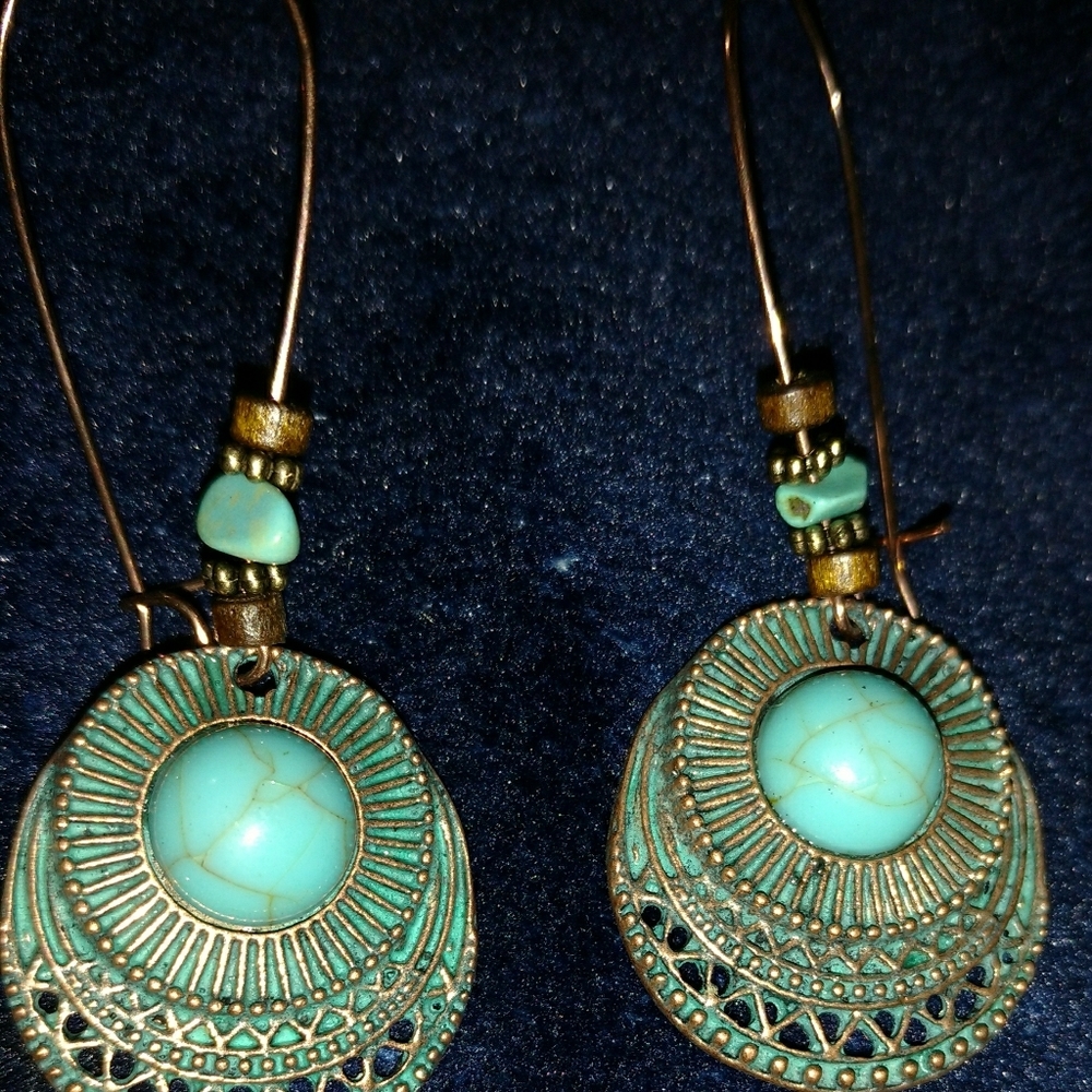 Women earrings